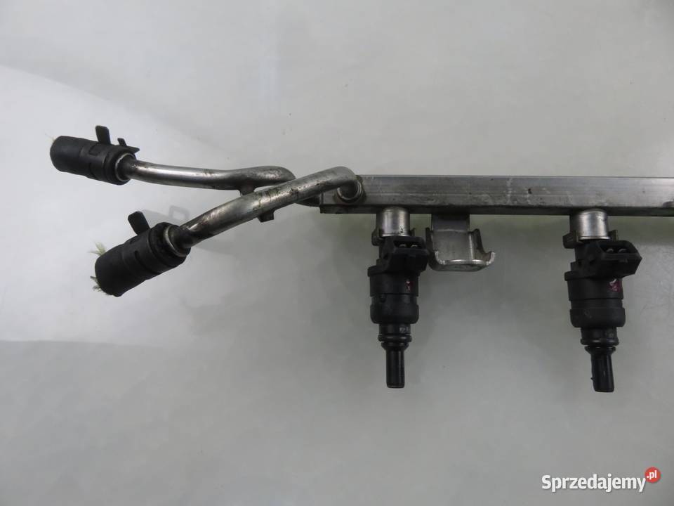 LISTWA WTRYSKOWA AUDI A3 8L 18 06A906031D osobowe