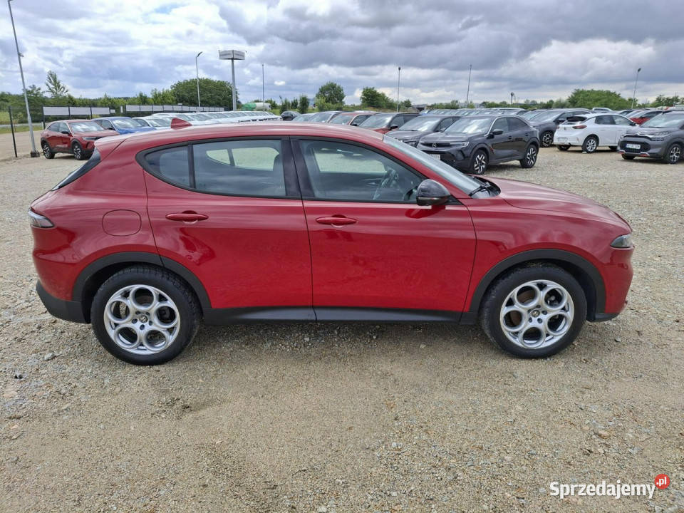 Alfa Romeo Tonale Rok produkcji 2022 dolnośląskie Komorniki