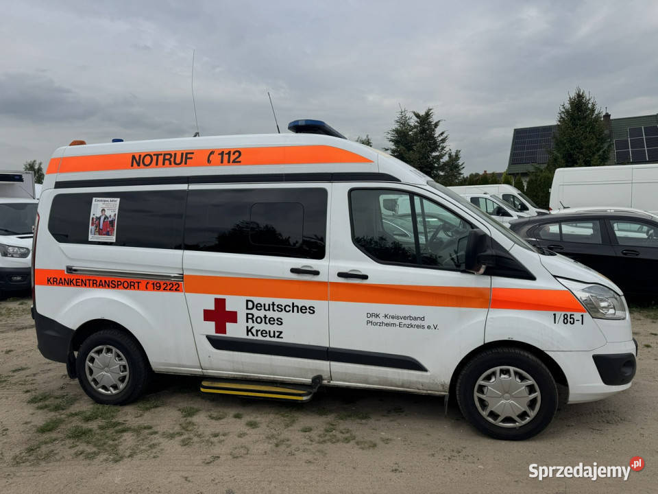 Ford Transit Custom 22 Tdci 125 L2H2 Karetka biały