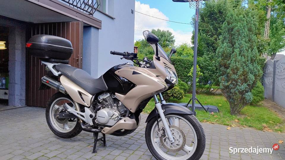 Sprzedam HONDE varadero DE LUX elektryczny starter