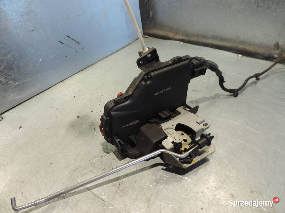 ZAMEK DRZWI PRAWY PRZEDNI AUDI A4 B6 4B1837016E Nowy Sącz