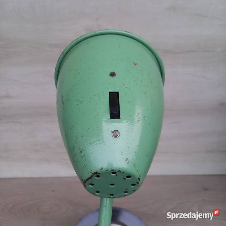 Zielona lampa warsztatowa lampa lata 60te PRL Warszawa sprzedam