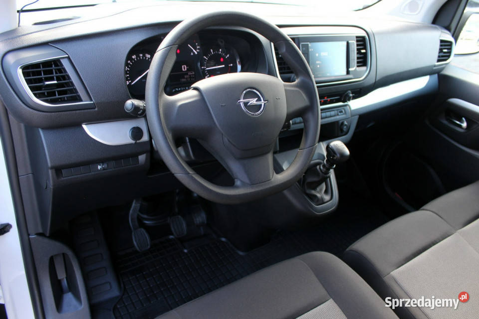 Opel Vivaro Long FV23 144 Tempomat Czujniki manualna sprzedam