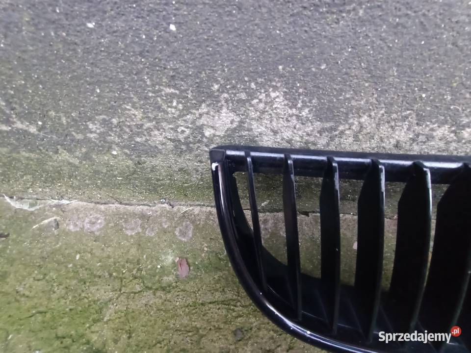 BMW 3 GRILL NERKA ATRAPA BMW E90E91 Karoseria Sosnowiec