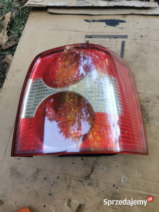 Passat B5 FL lampa lewa tył 3B9945096S kombi Oświetlenie Łódź