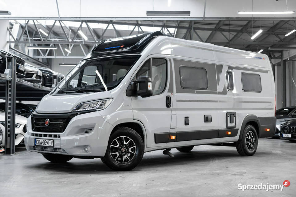 samochody kempingowe Euramobil 635 HB Salon Węgrzce