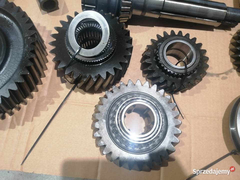 Części skrzyni biegów Massey Ferguson 5425 5435 Andrychów
