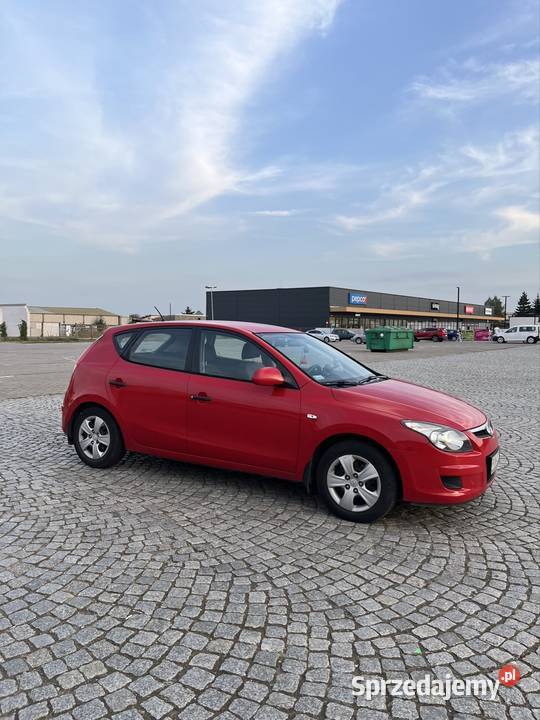 Hyundai i30 Rok produkcji 2010 Słupca