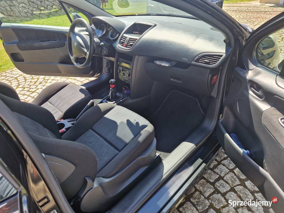 Peugeot 207 14 zadbany kobiety Okazja benzyna