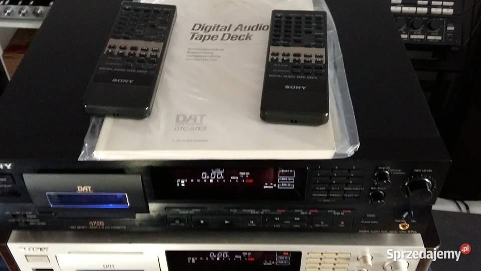 Magnetofon DAT Sony DTC57 ES