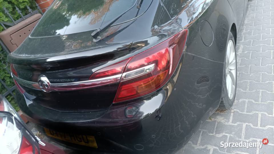 Opel Insignia 1998cm3