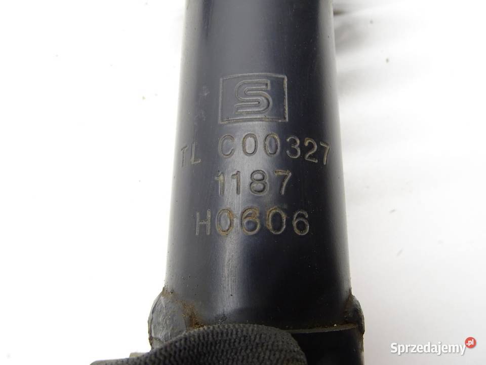 AMORTYZATOR LEWY PRZÓD PRZEDNI 20 TDI AUDI A1 8X