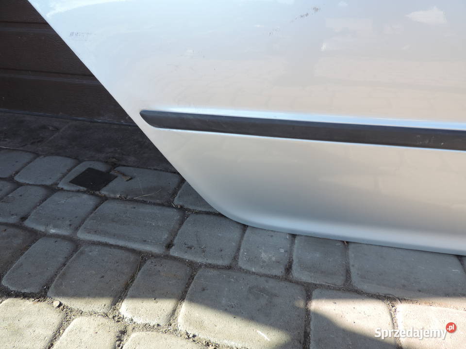 DRZWI PRAWY TYŁ BMW E46 FL KOMBI TTITAN SILBER Motoryzacja małopolskie Nowy Sącz sprzedam