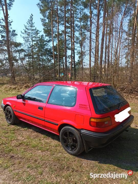 Toyota Corolla VI seria E90 Salon Polska