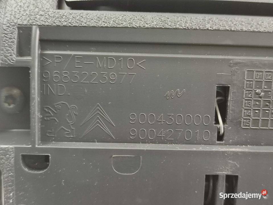 TUNEL ŚRODKOWY PODŁOKIETNIK CITROEN BERLINGO II Podłokietniki lubelskie sprzedam