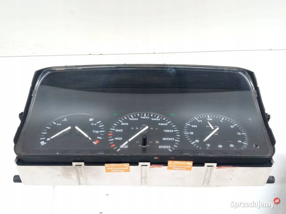 LICZNIK 701919033DG 701919059AD 20 B 84 VW osobowe