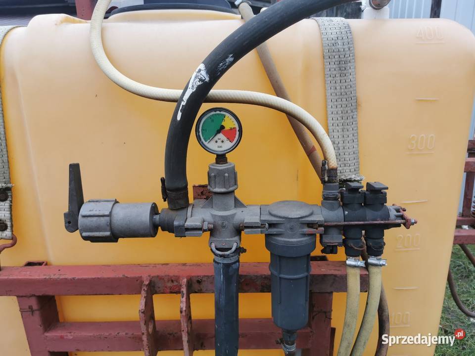 Opryskiwacz polowy 10 metrów szerokości 400 nieuszkodzony Zamość