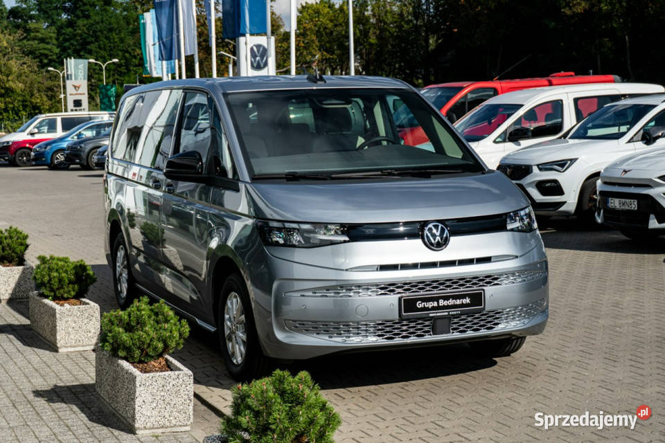Volkswagen Multivan Family L2 20 TDI 150 DSG srebrny Łódź