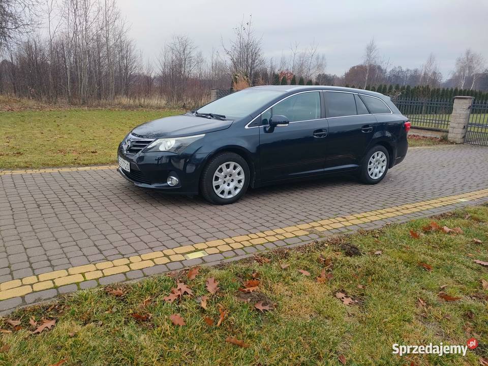 Toyota Avensis D4D 20d Rok produkcji 2011 Avensis łódzkie Skierniewice