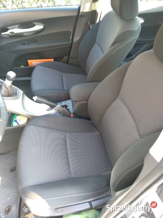 Toyota Auris 16 Hatchback Starcza
