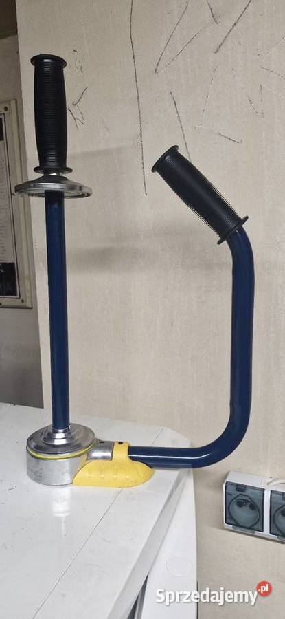 Metalowy dyspenserrozwijacz do folii stretch Polanów