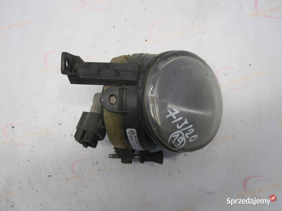 VW GOLF VI 11r halogen prawy przód 5K0941700 Części samochodowe