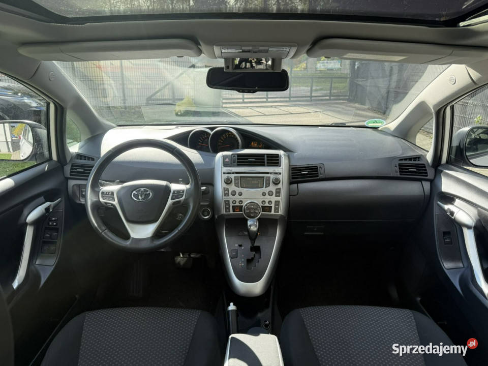 Toyota Verso 18 Benzyna Serwisowany Gwarancja autoalarm świętokrzyskie Piekoszów