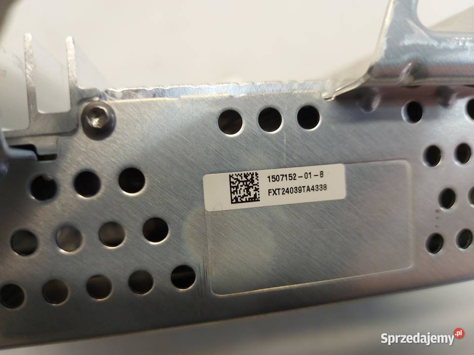 TESLA MODEL Y 2024r WZMACNIACZ GŁOŚNIKI ZESTAW