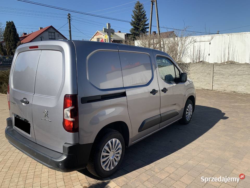 Polski salon Bezwypadkowa vat 23 Myszków