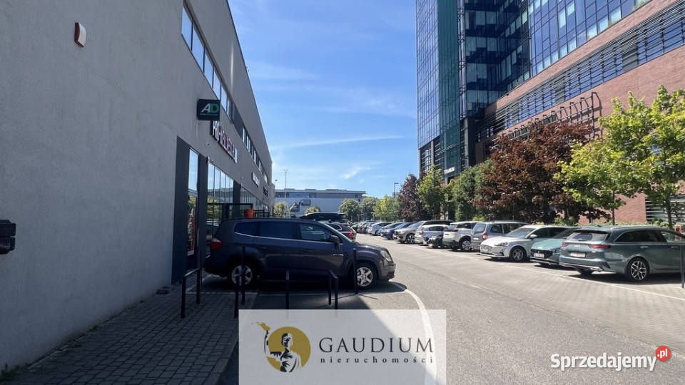 Lokal na Przymorzu idealna komunikacja 767m2 pomorskie Gdańsk