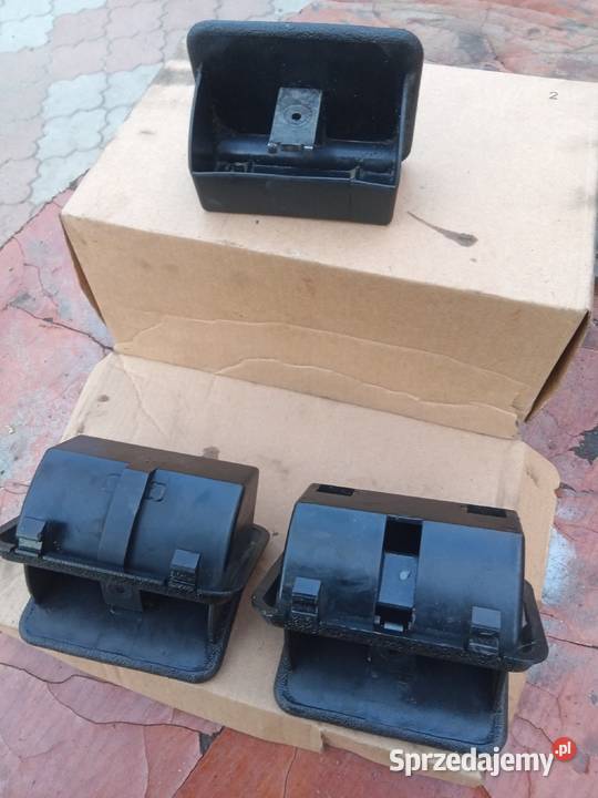 FSO Polonez Fiat 125p popielniczka drzwi konsoli Stalowa Wola