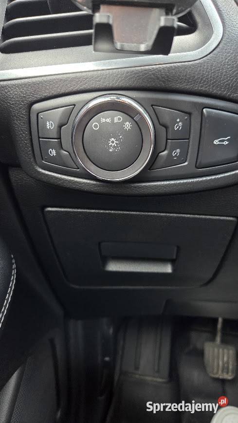 Ford Edge 20 TDCi 4WD Titanium Bytom