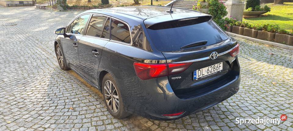 Toyota Avensis LIFT kombi 20 diesel Navi Kamera elektrycznie ustawiane fotele dolnośląskie Legnica sprzedam