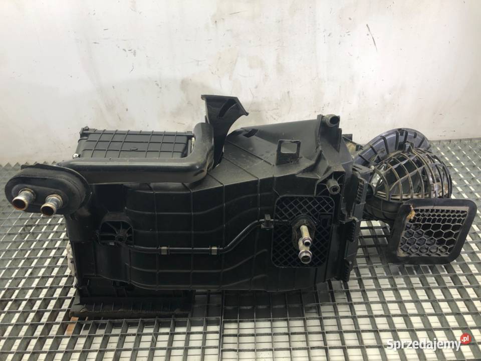 NAGRZEWNICA VW TRANSPORTER T5 7H1820005BM Bus