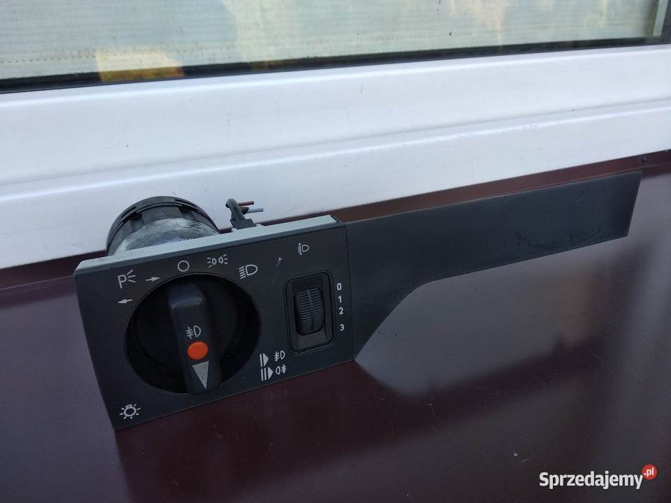 Mercedes W124 przełącznik włącznik świateł osobowe łódzkie Sieradz sprzedam