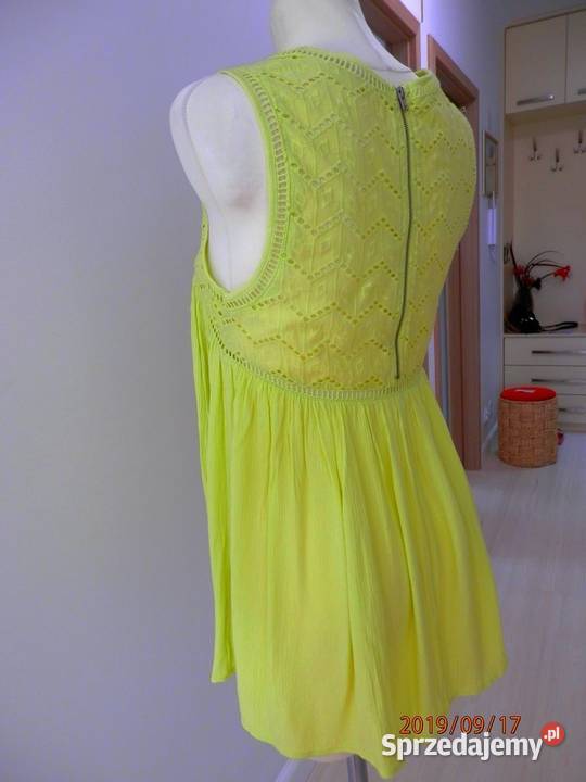 Bluzka Limonkowa Zdobiona Ażurem Neonowa Łomża