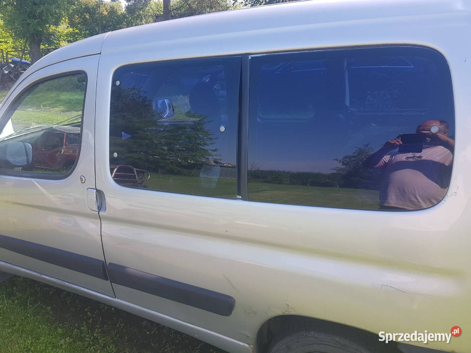 Citroen berlingo szyba przednia boczna sprzedam