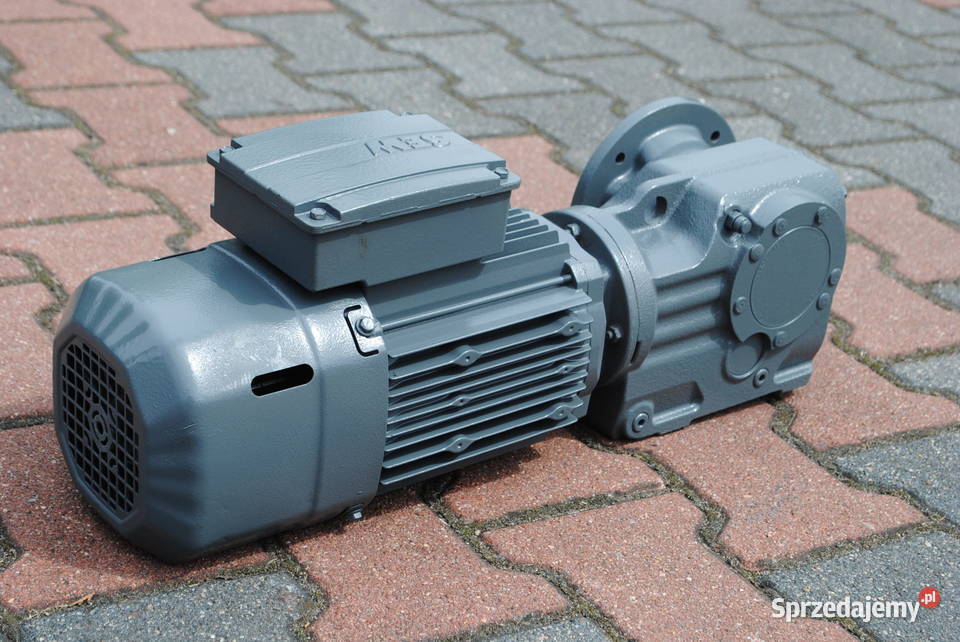 Motoreduktor kątowy 11kw 108obrmin Firmy SEW