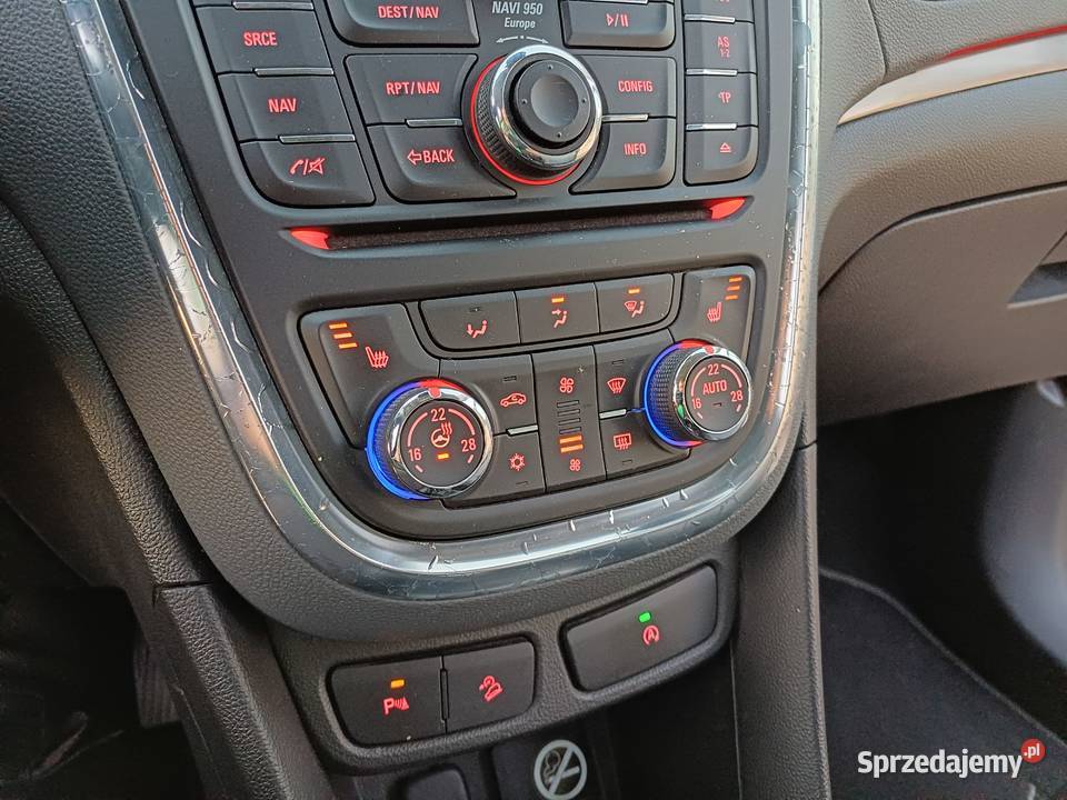 NaviBiksenonGrzaneFoteleAlu182015r4x4 światła LED Pierzchnica