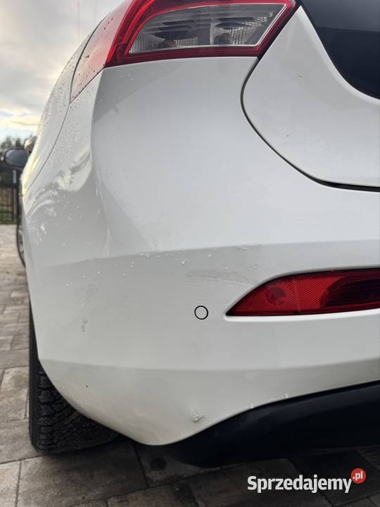 Volvo V40 kamera cofania skórzane fotele kurtyny powietrzne Mezowo