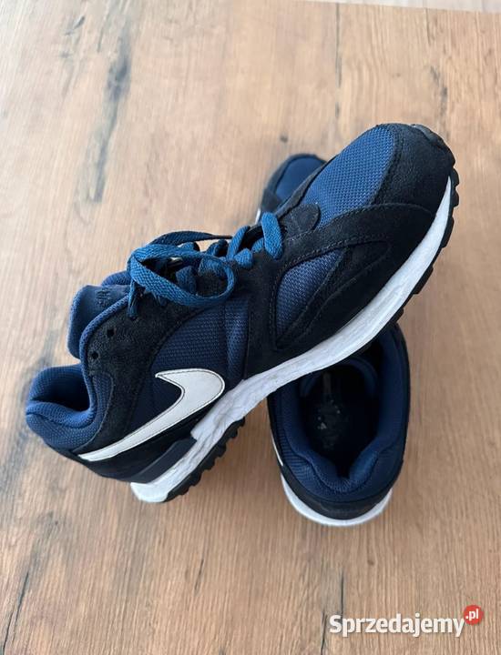 Buty męskie Nike Venture Runner CK2944400 Września sprzedam