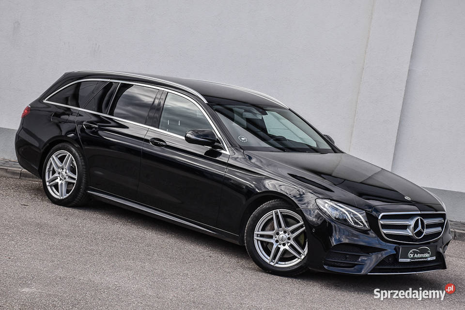 MercedesBenz Klasa E 220 d T 9GTRONIC AMG Line czarny Gdańsk