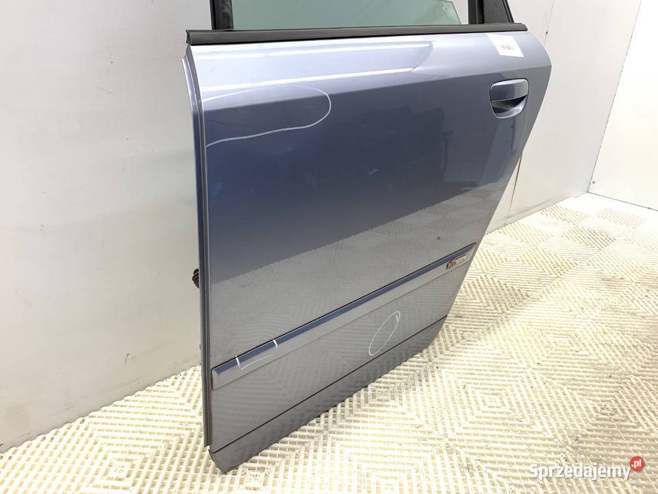 DRZWI LEWY TYŁ AUDI A4 B6 Kombi 0005 2S2SLJ7X