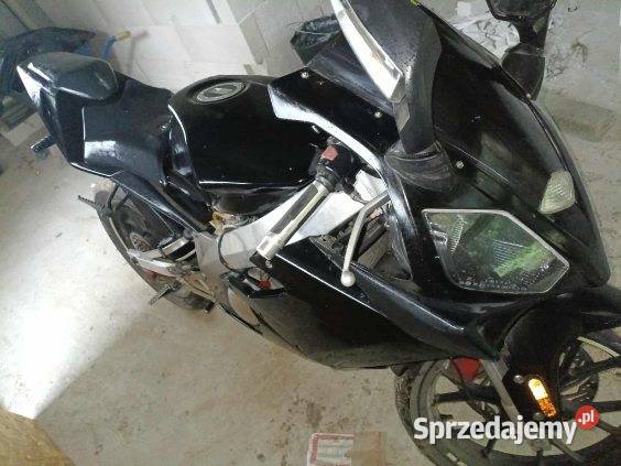 Syndyk sprzeda motocykl Derbi GPR125 Rok produkcji 2006 sprzedam
