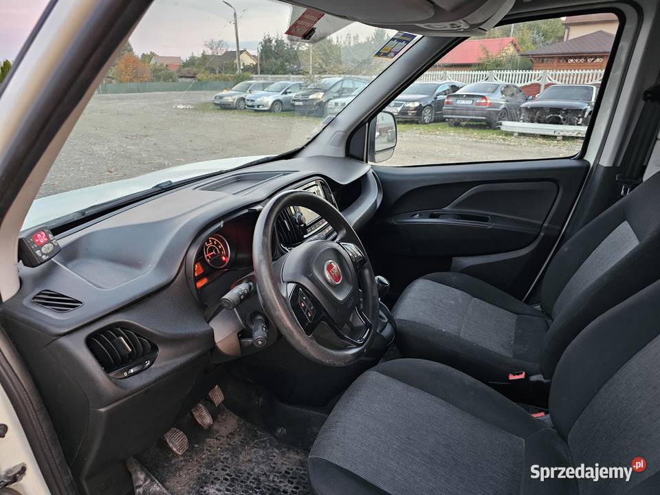DOBLO MAXI LONG 16 CHLODNIA MROZNIA CARRIER 230V Motoryzacja Tarnobrzeg