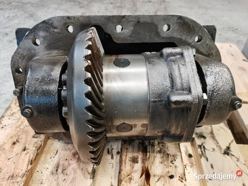Mechanizm różnicowy Deutzfahr620 TTV Wilkowo