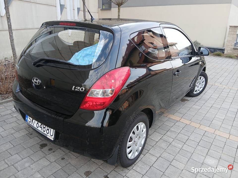 HYUNDAI i20 12 2010r Polski Salon Przebieg 143 Gliwice sprzedam