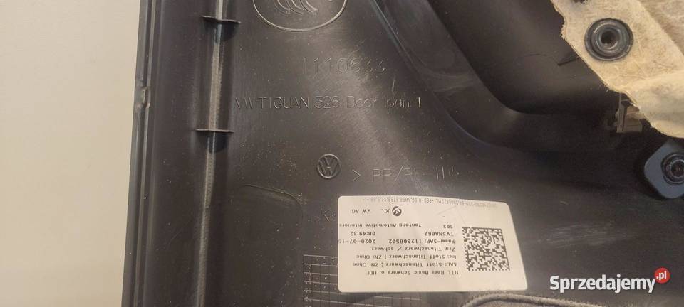 VW TIGUAN II BOCZEK DRZWI LEWY TYŁ 5NA867211L