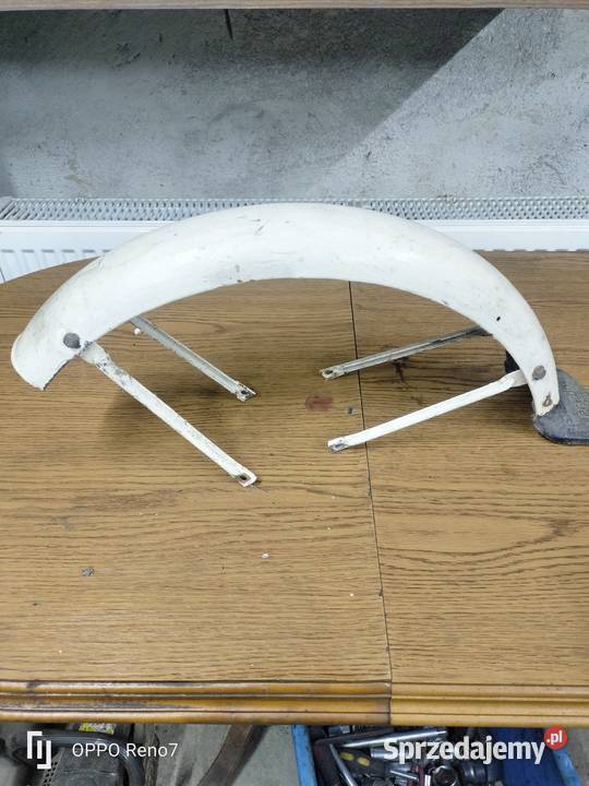 Błotnik przód komar Łubno