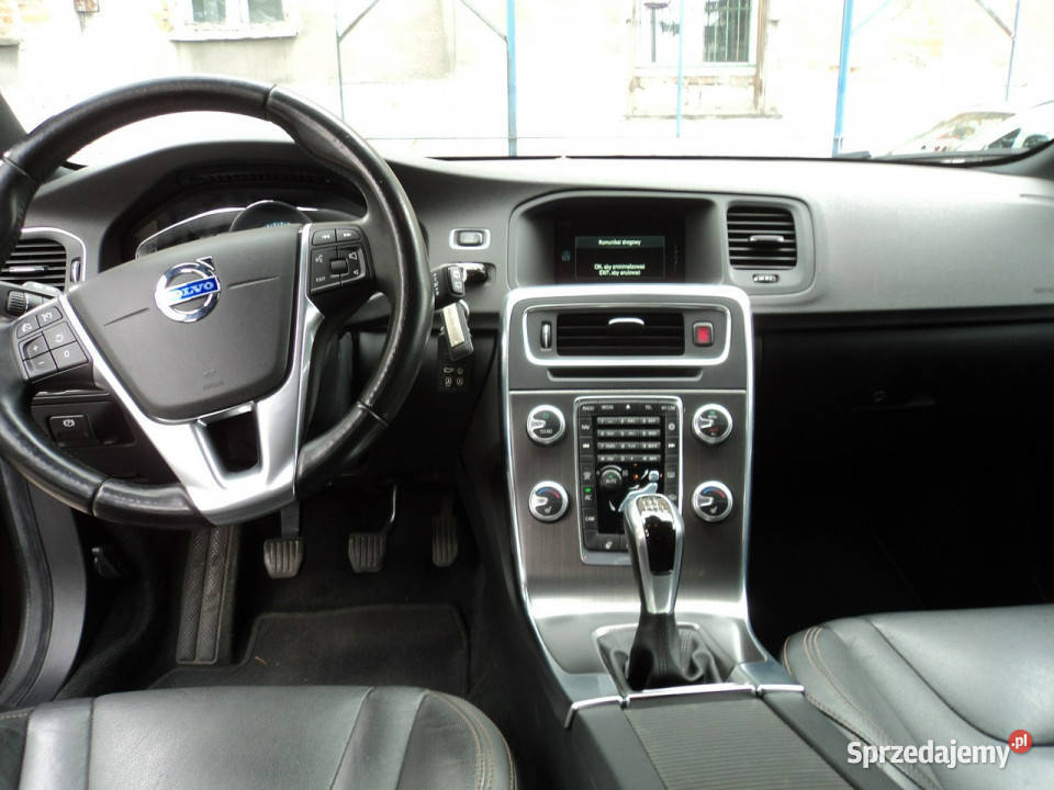 Volvo V60 Cross Country sprzedam ładne VOLVO V60 gniazdo SD
